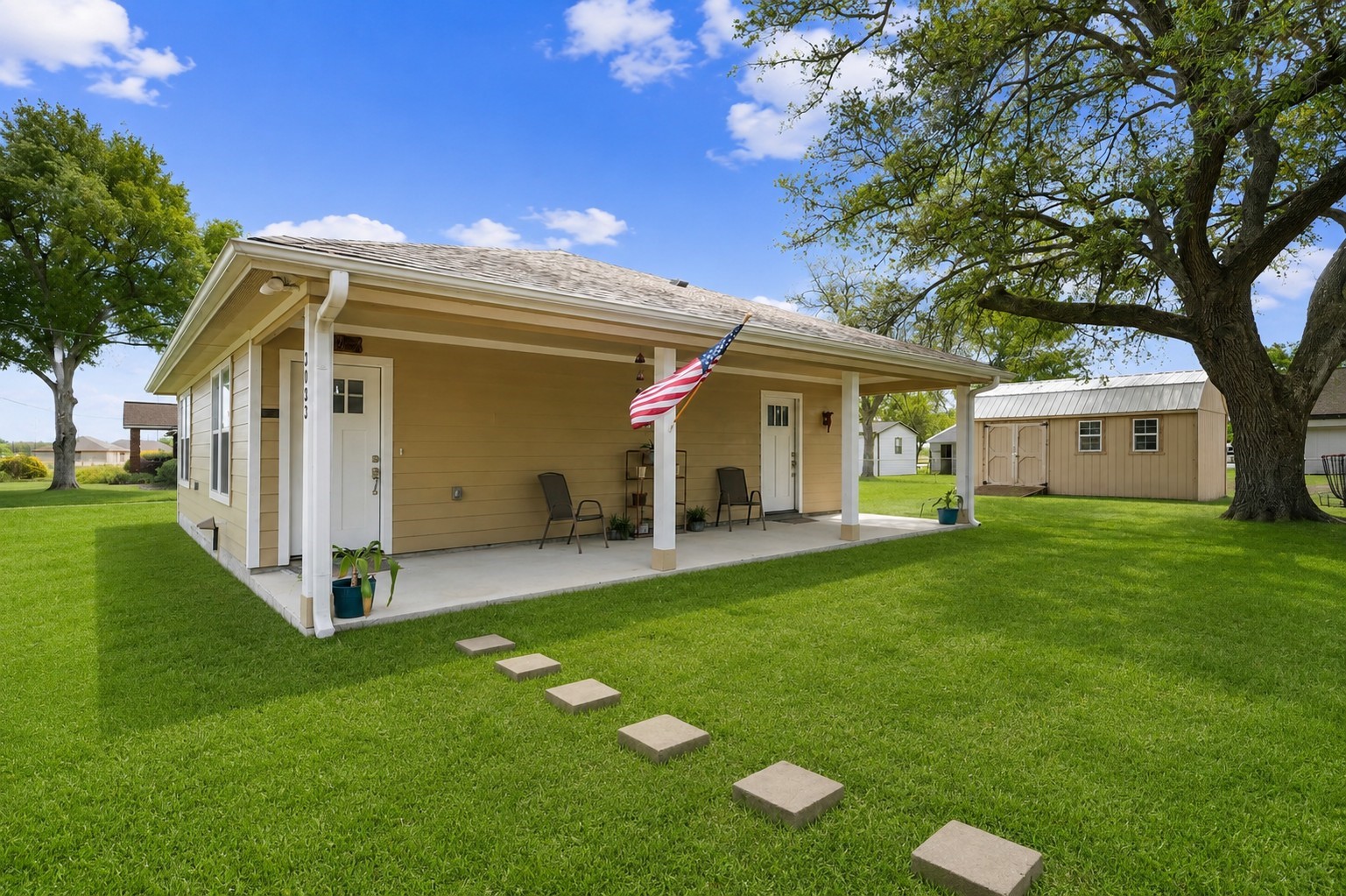 3027 Poppy Street Property Photo 5