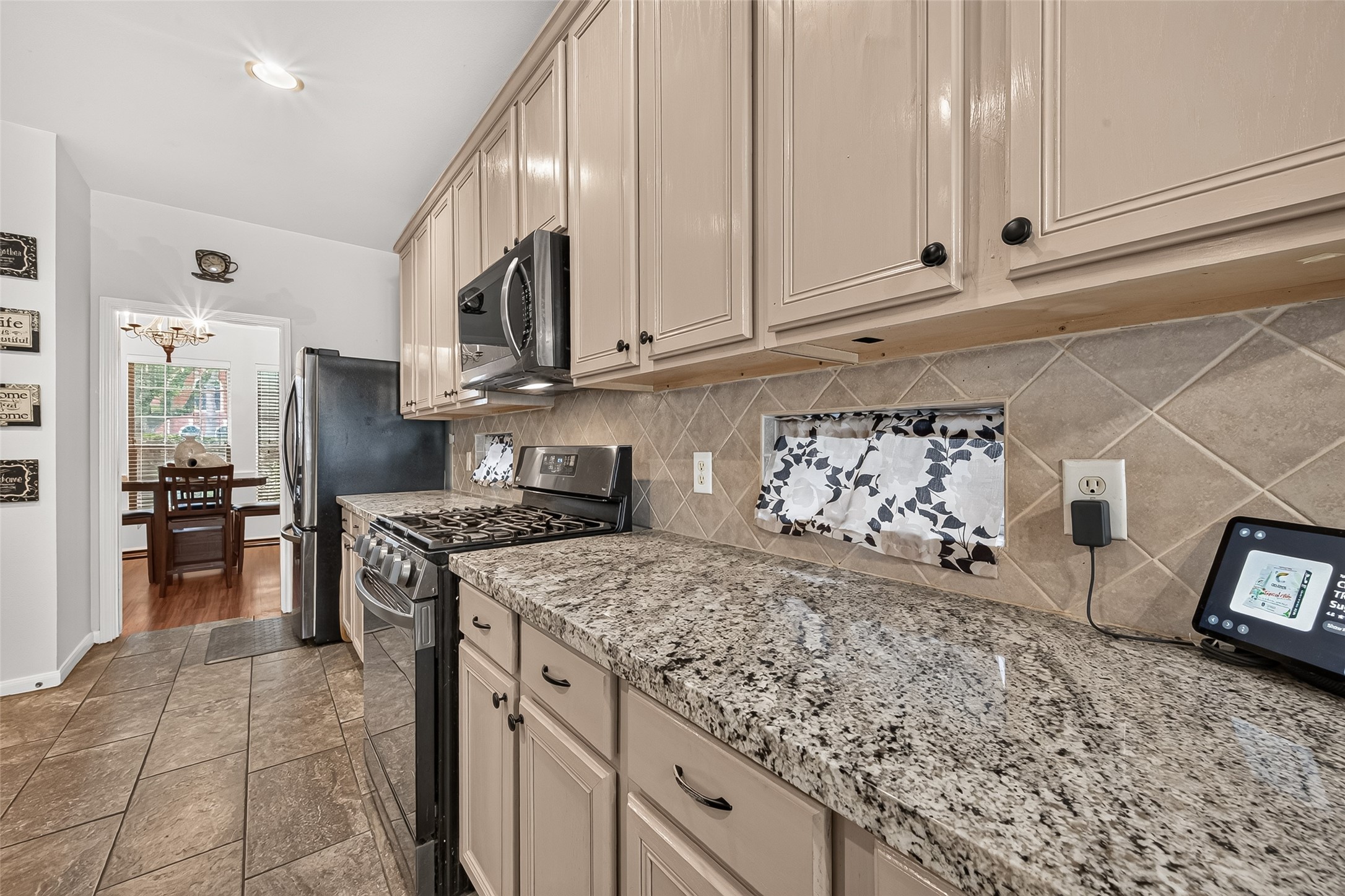 3006 April Wind Drive Property Photo 15