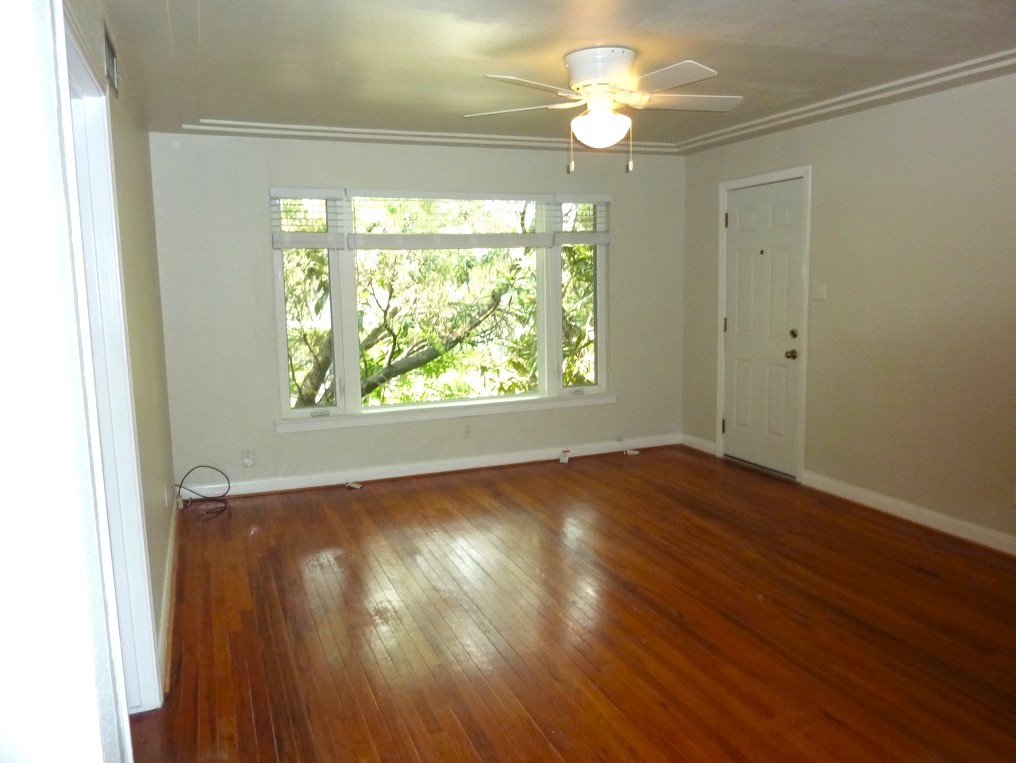 2403 Watts Street 4 Property Photo 3