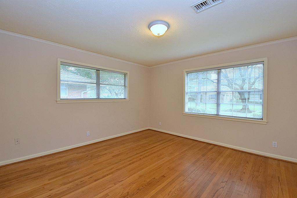 5103 Briarbend Drive Property Photo 19