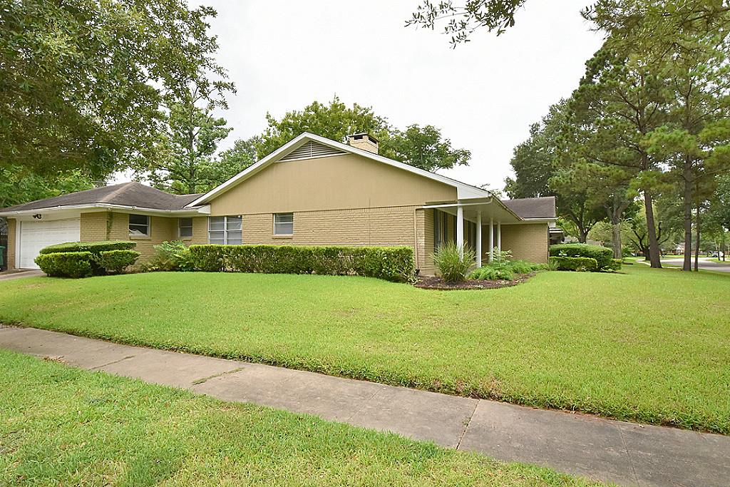 5103 Briarbend Drive Property Photo 27
