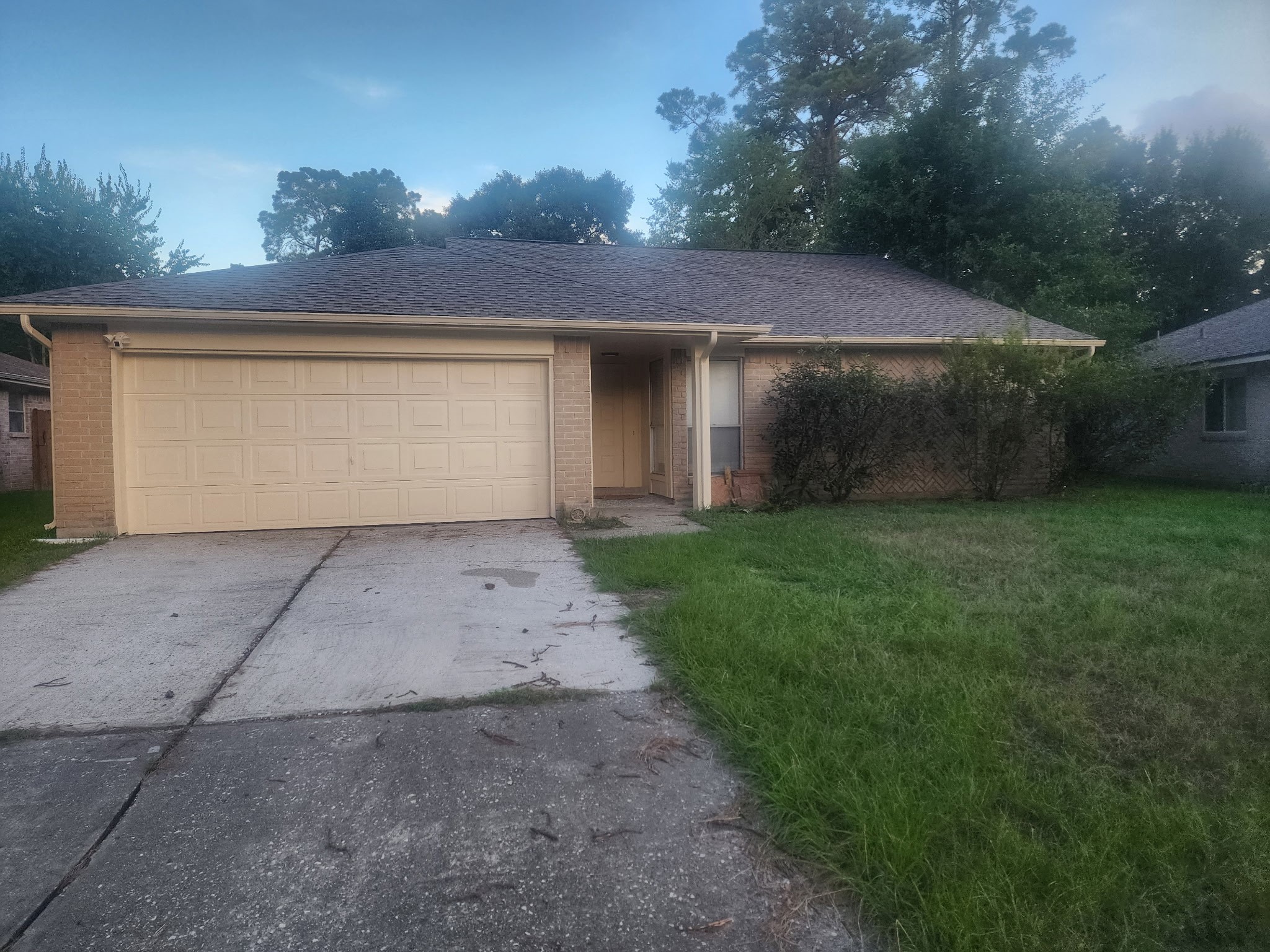 9411 Jan Glen Lane Property Photo 1