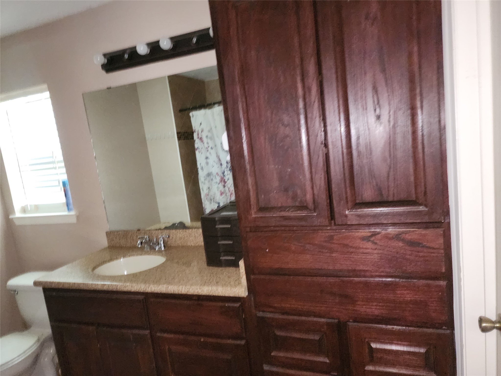 9411 Jan Glen Lane Property Photo 6