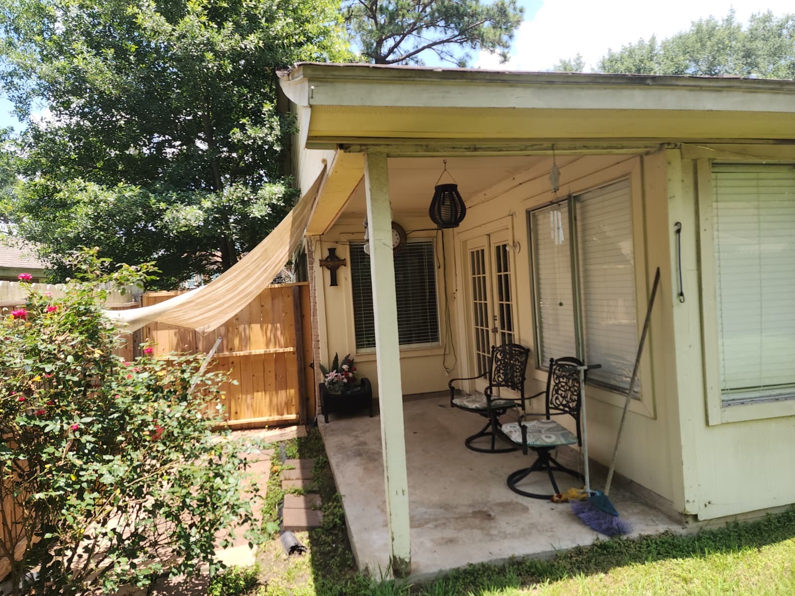 9411 Jan Glen Lane Property Photo 9