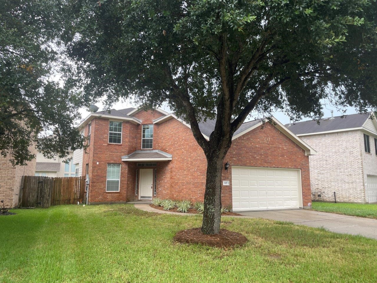 827 Chase View Drive Property Photo 1
