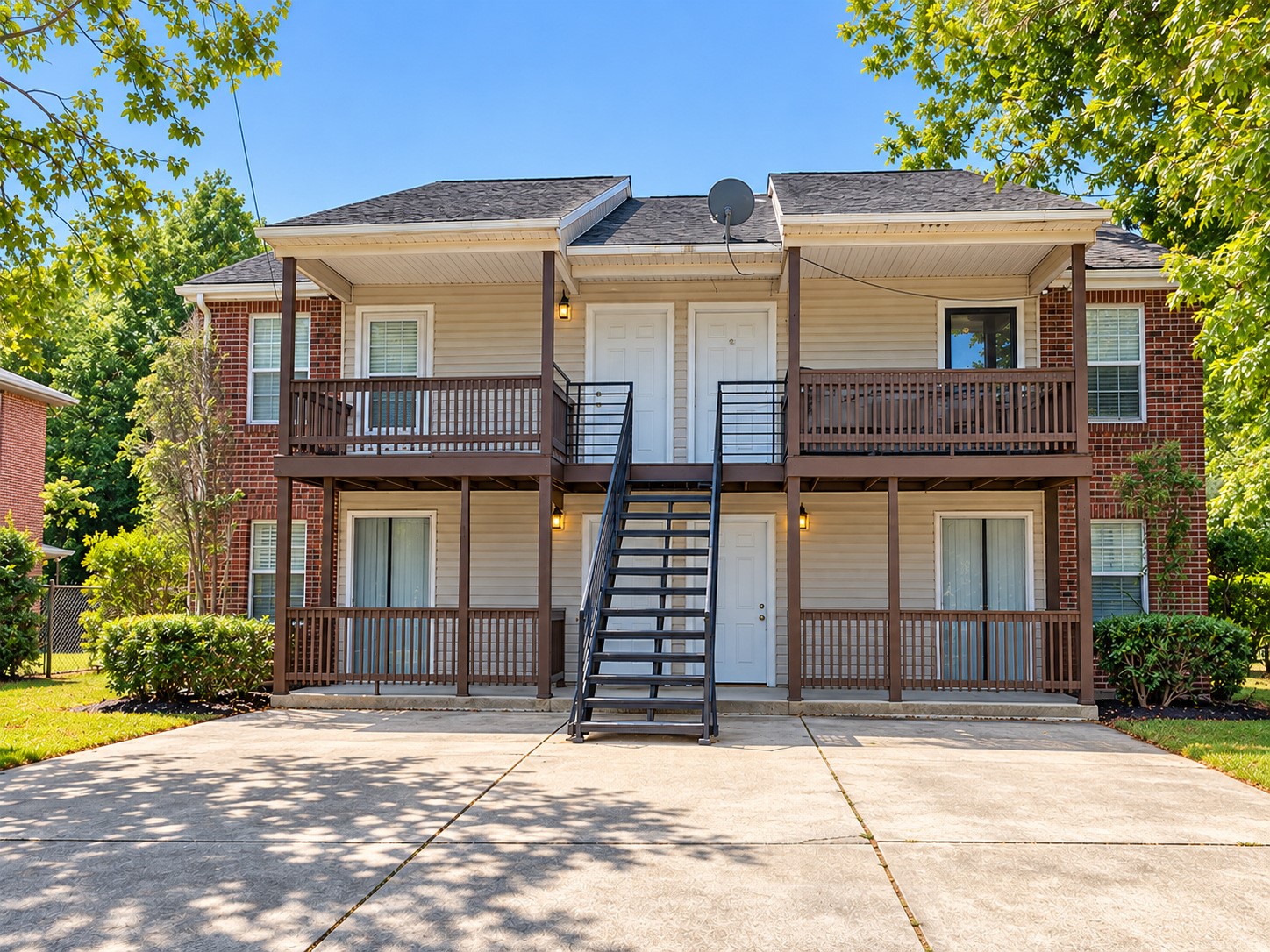 4714 Oleander Street D Property Photo 1