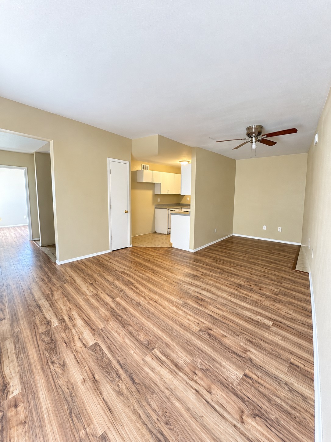 4714 Oleander Street D Property Photo 8
