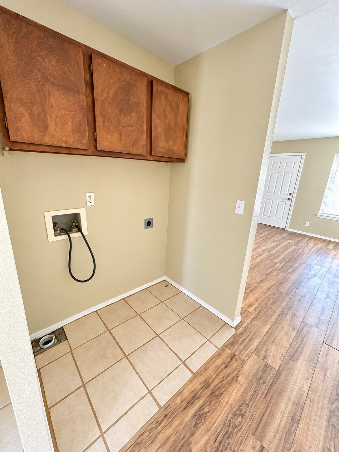 4714 Oleander Street D Property Photo 9