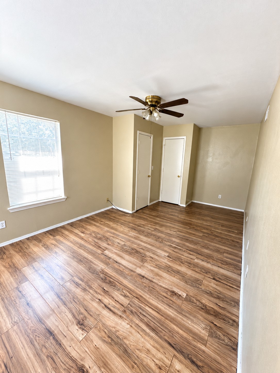 4714 Oleander Street D Property Photo 12