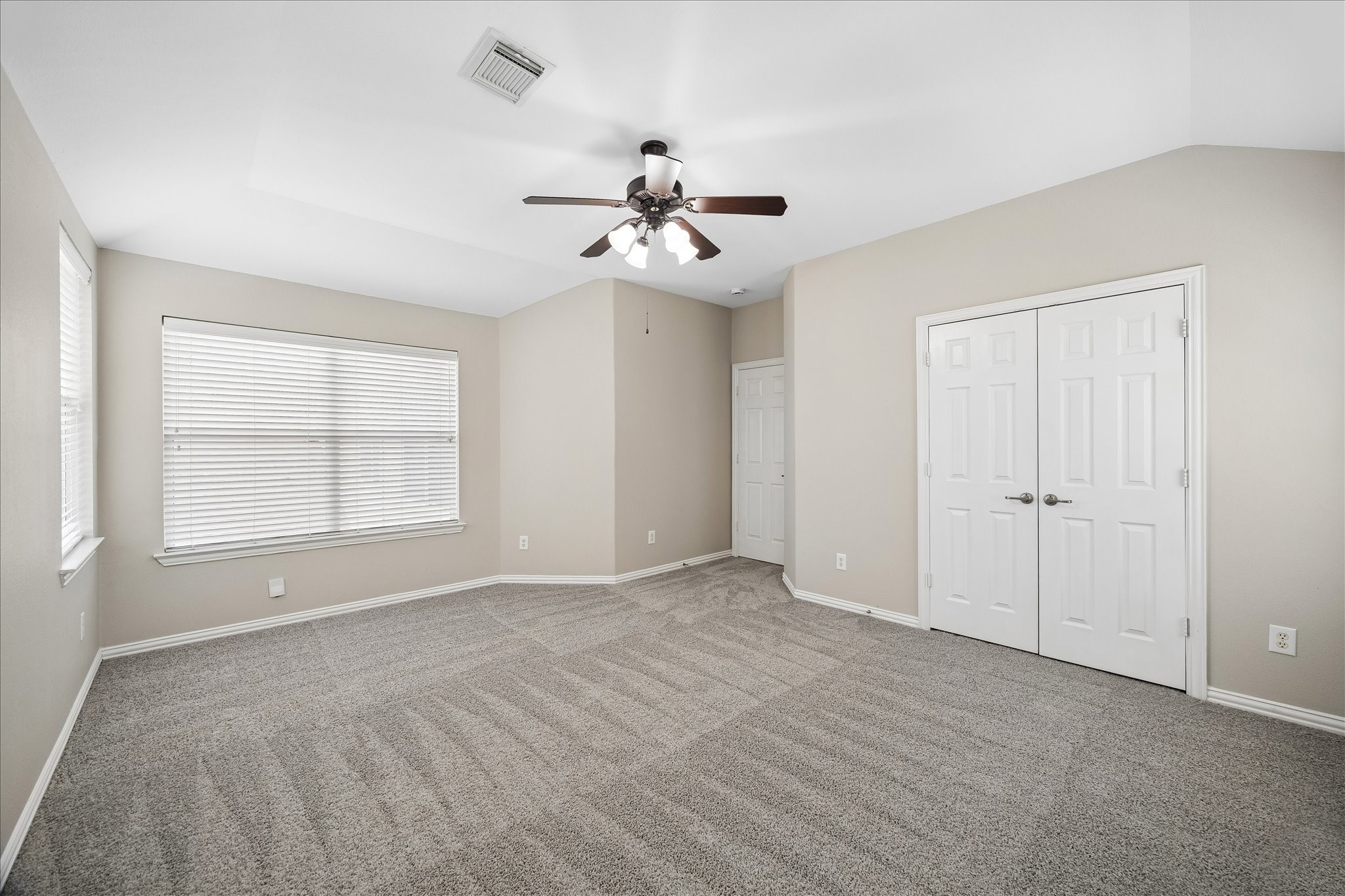 16003 Powder Springs Lane Property Photo 25