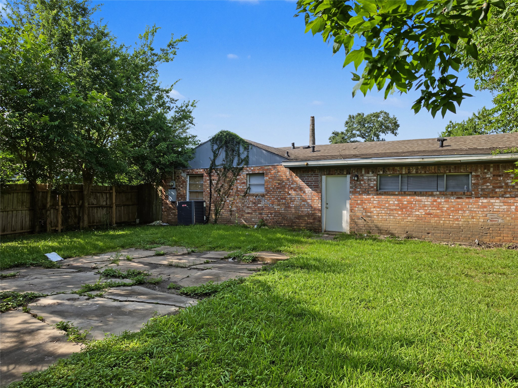 5427 Willow Glen Drive Property Photo 19