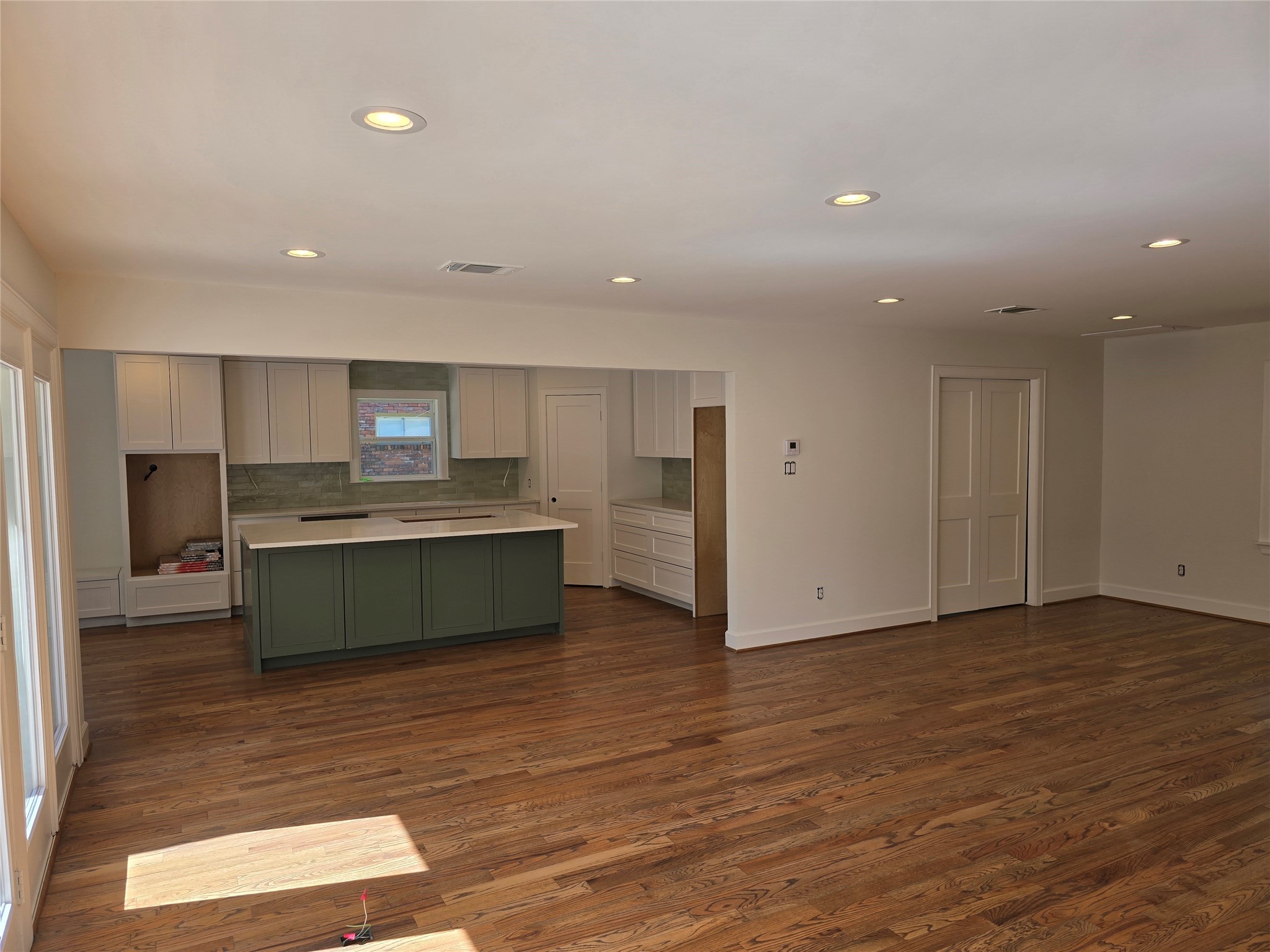 7727 Fairdale Lane Property Photo 5