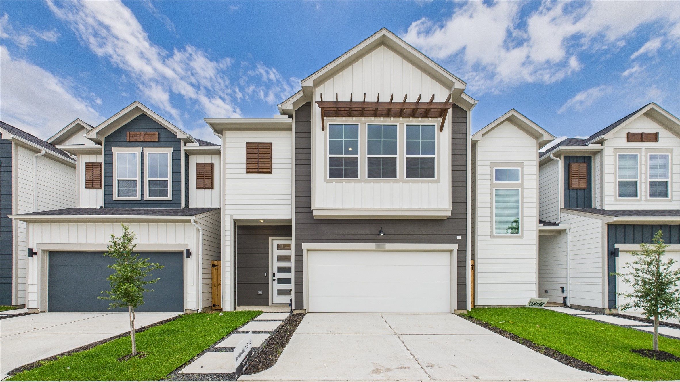 5812 Highland Sky Lane Property Photo 1
