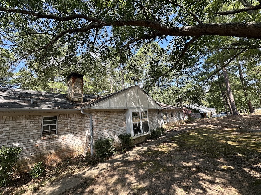 447 Plum Creek Road Property Photo 1