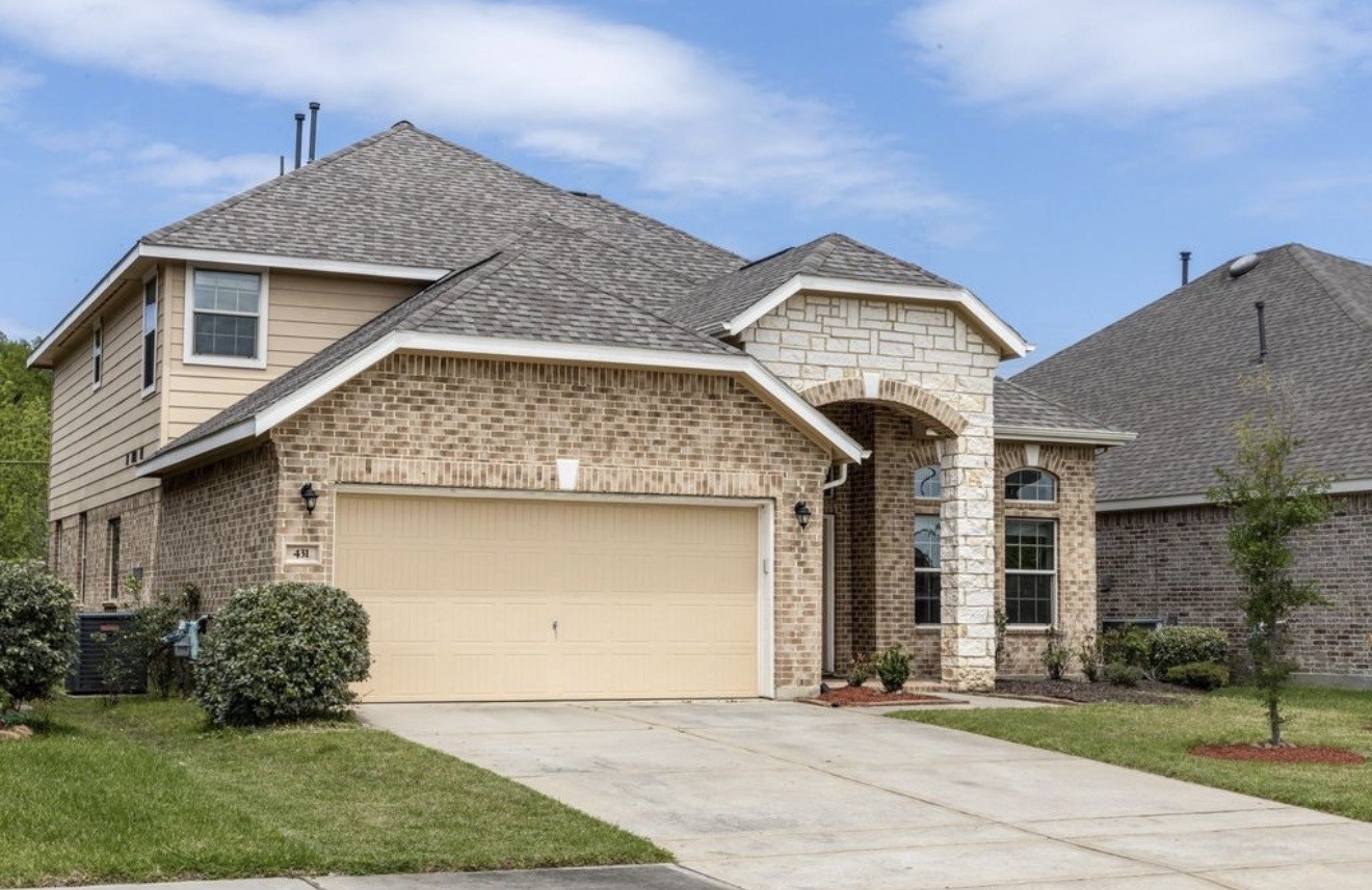 431 American Black Bear Drive Property Photo 1