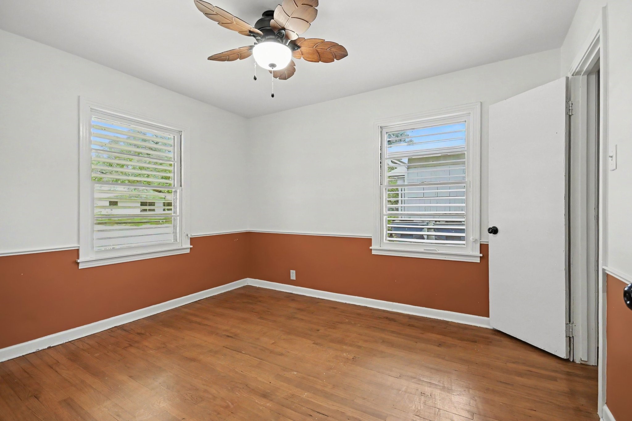 5013 Live Oak Drive Property Photo 15