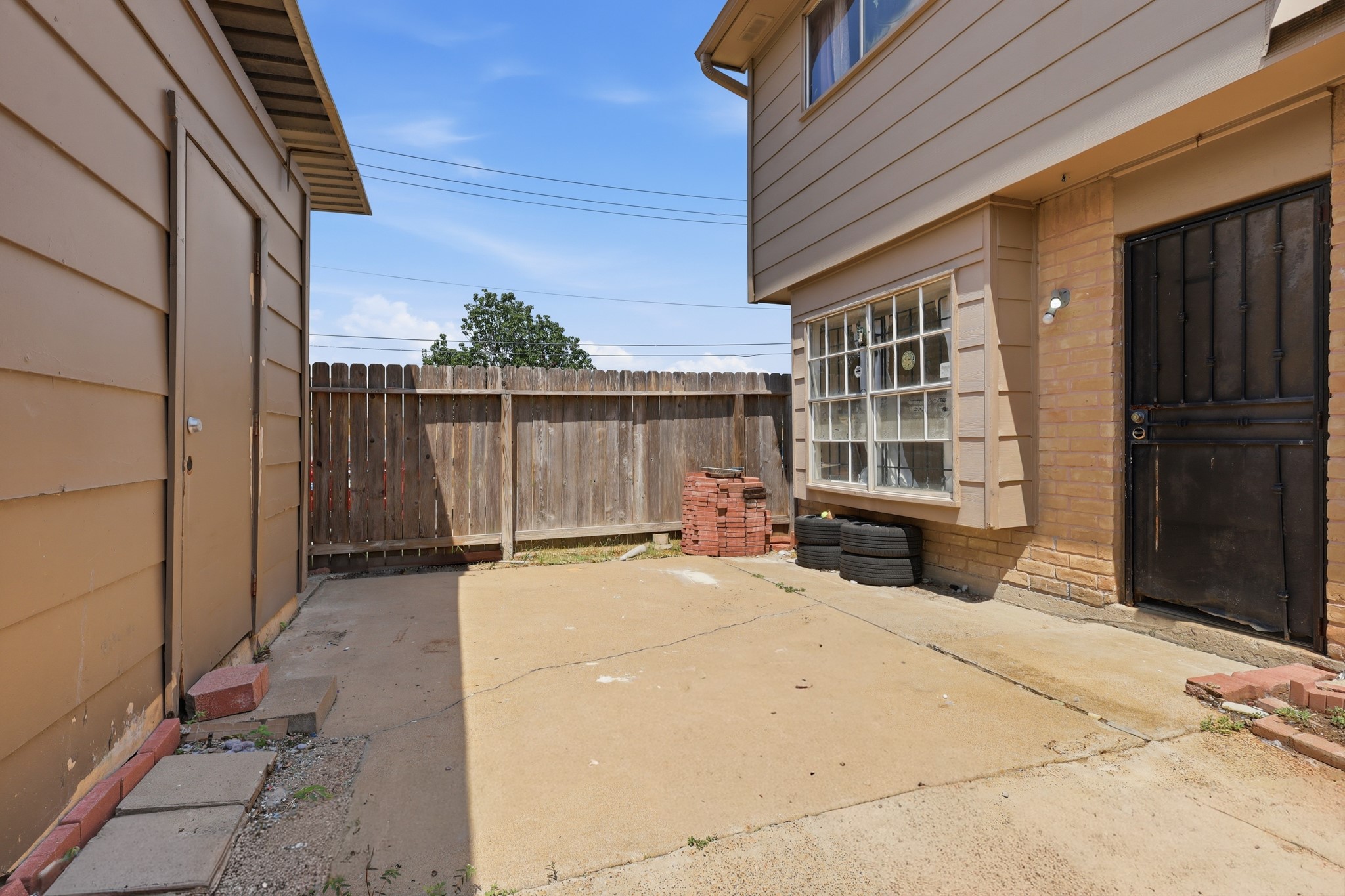 12449 Sharpview Drive 2449 Property Photo 22