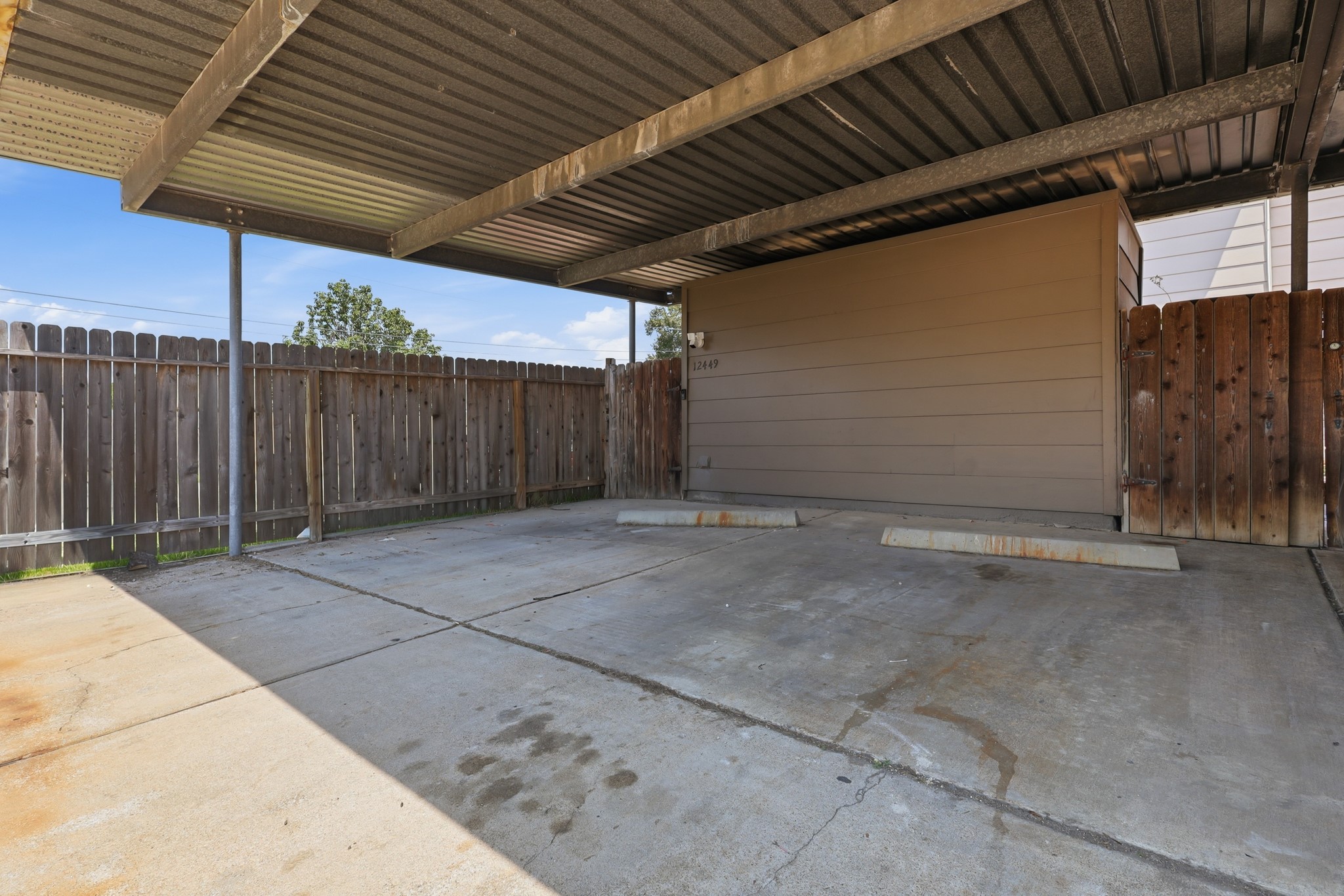 12449 Sharpview Drive 2449 Property Photo 23