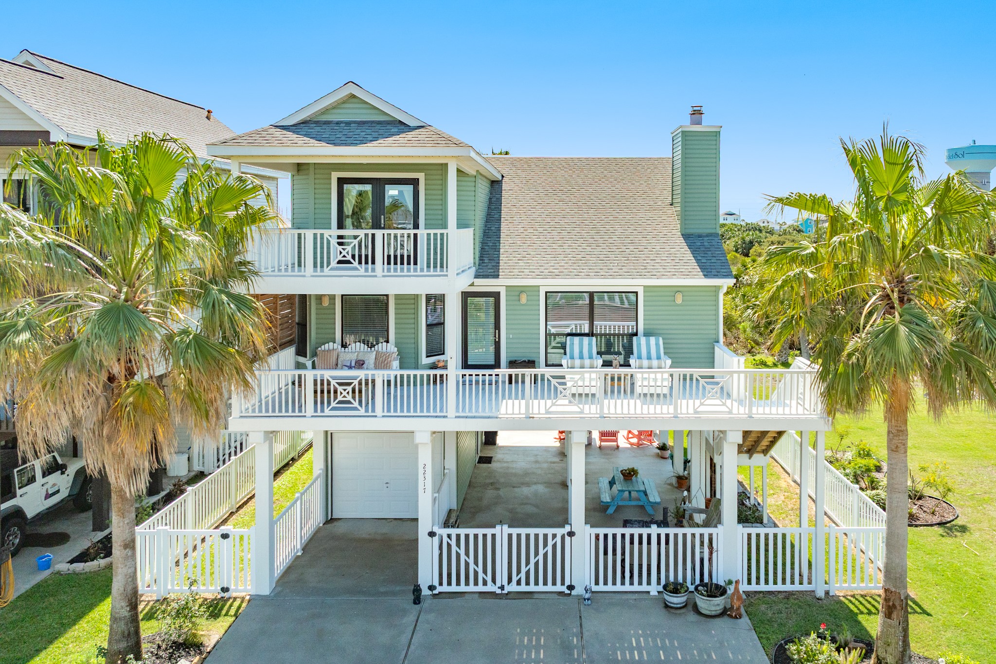 22317 Isle View Drive Property Photo
