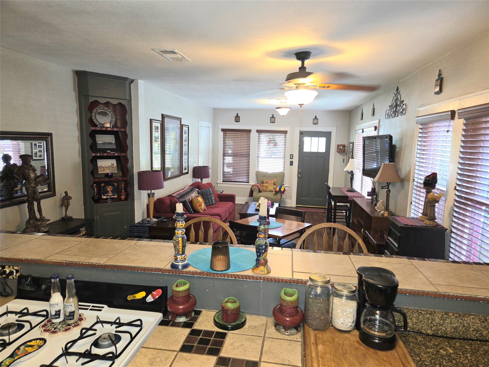 1425 Munger Street Property Photo 8