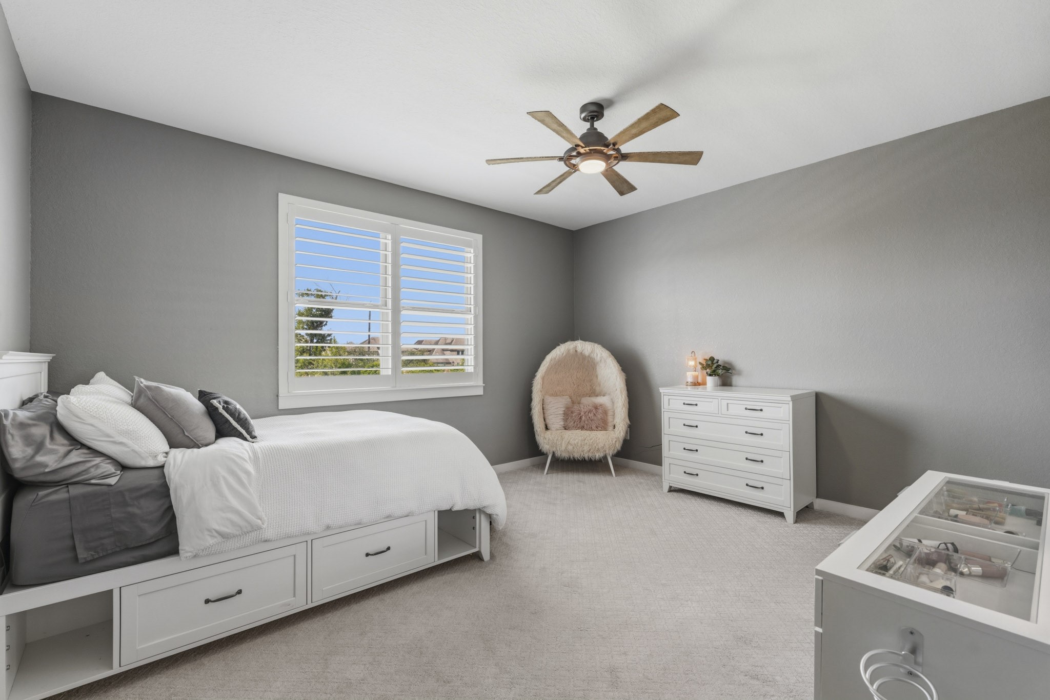 9907 Regal Bend Drive Property Photo 35