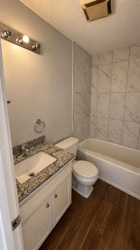 11213 Oswego Street Property Photo 11