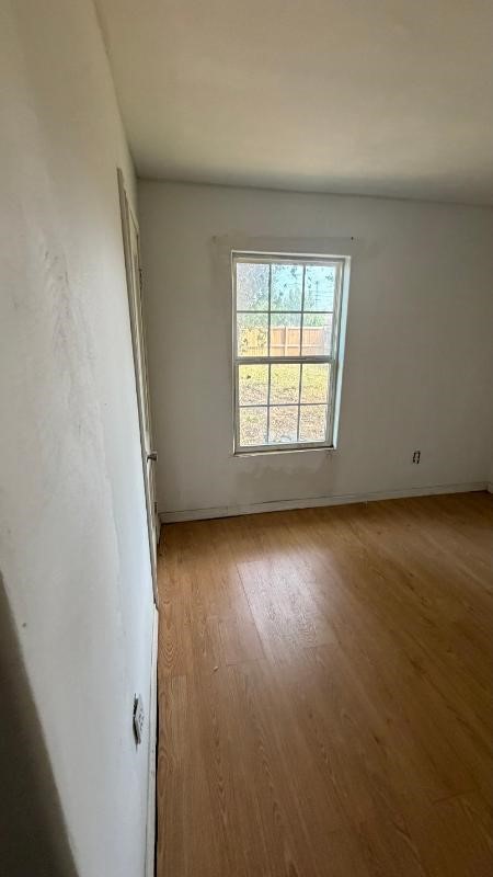 11213 Oswego Street Property Photo 12