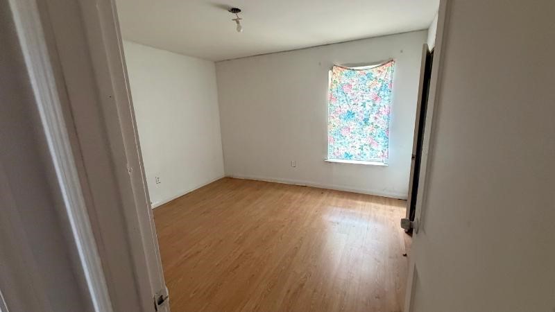 11213 Oswego Street Property Photo 14