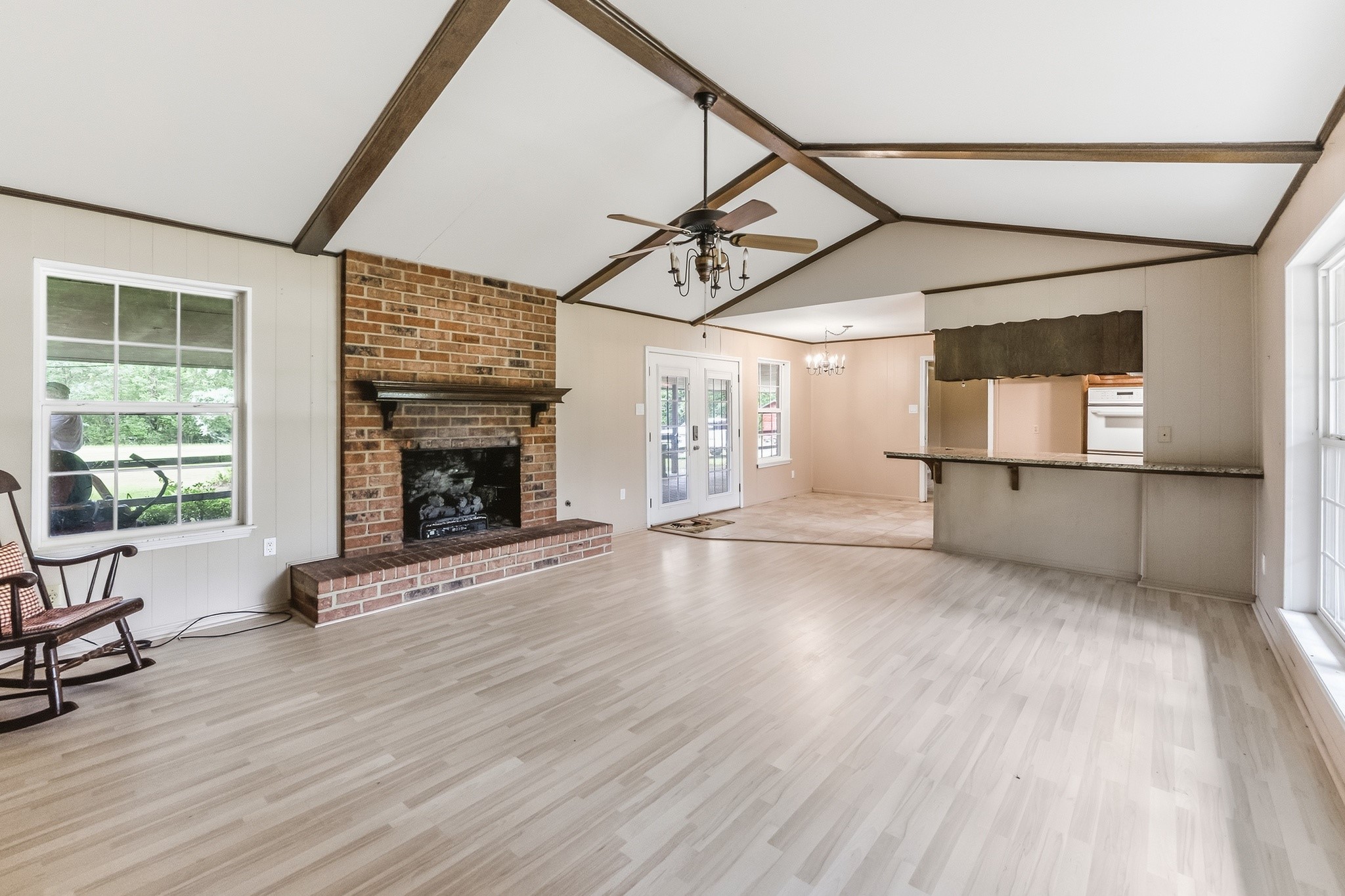 1385 Fm 1791 Property Photo 3