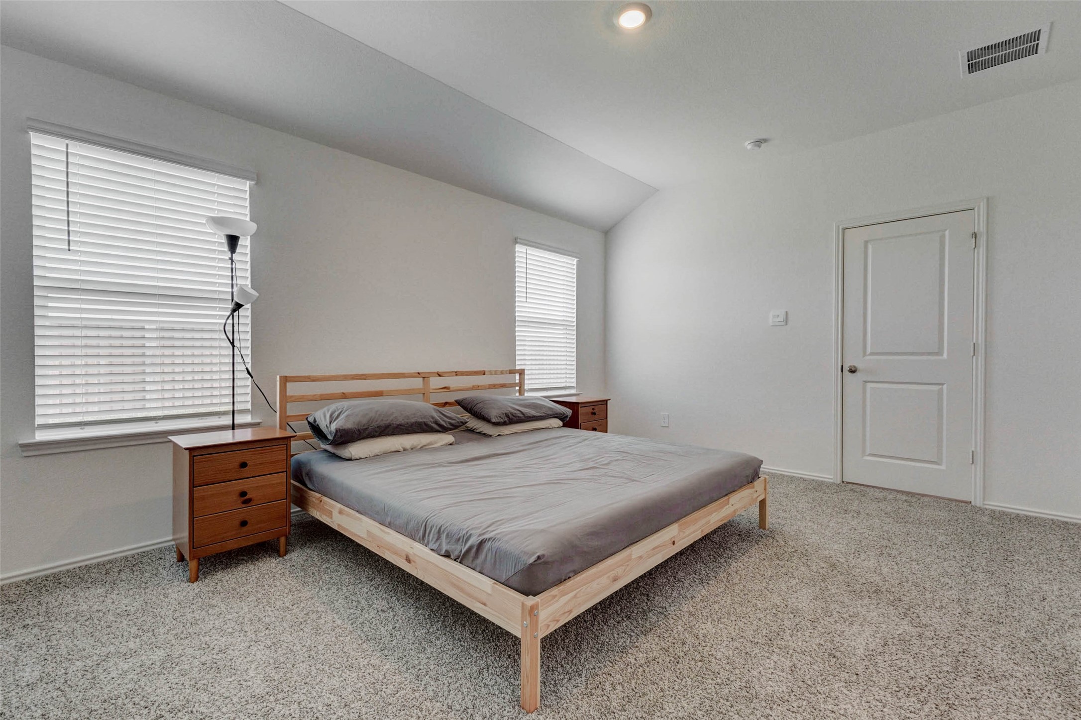 31426 Yatesbury Lane Property Photo 10