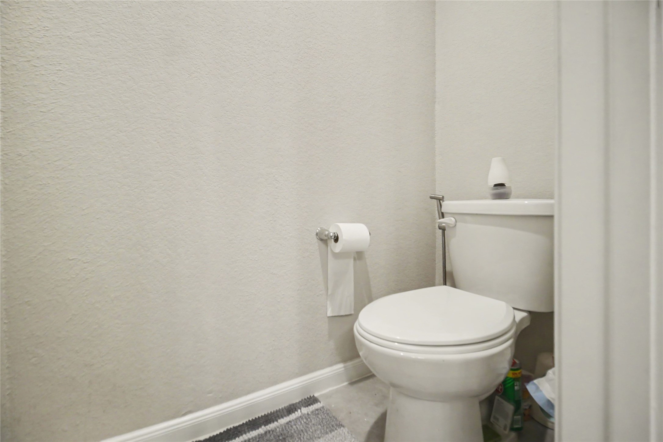 2027 Bravos Manor Lane Property Photo 29