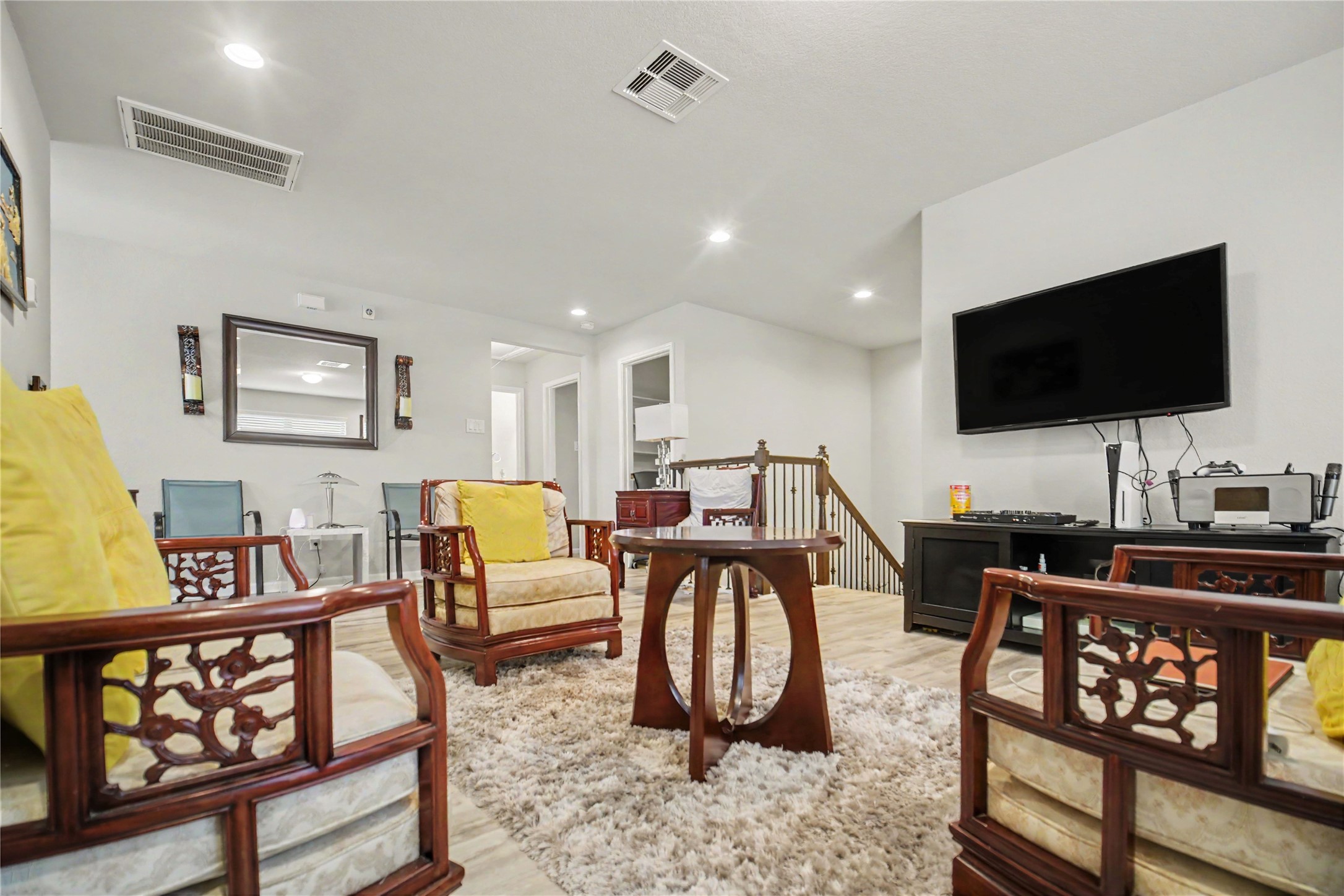 2027 Bravos Manor Lane Property Photo 35