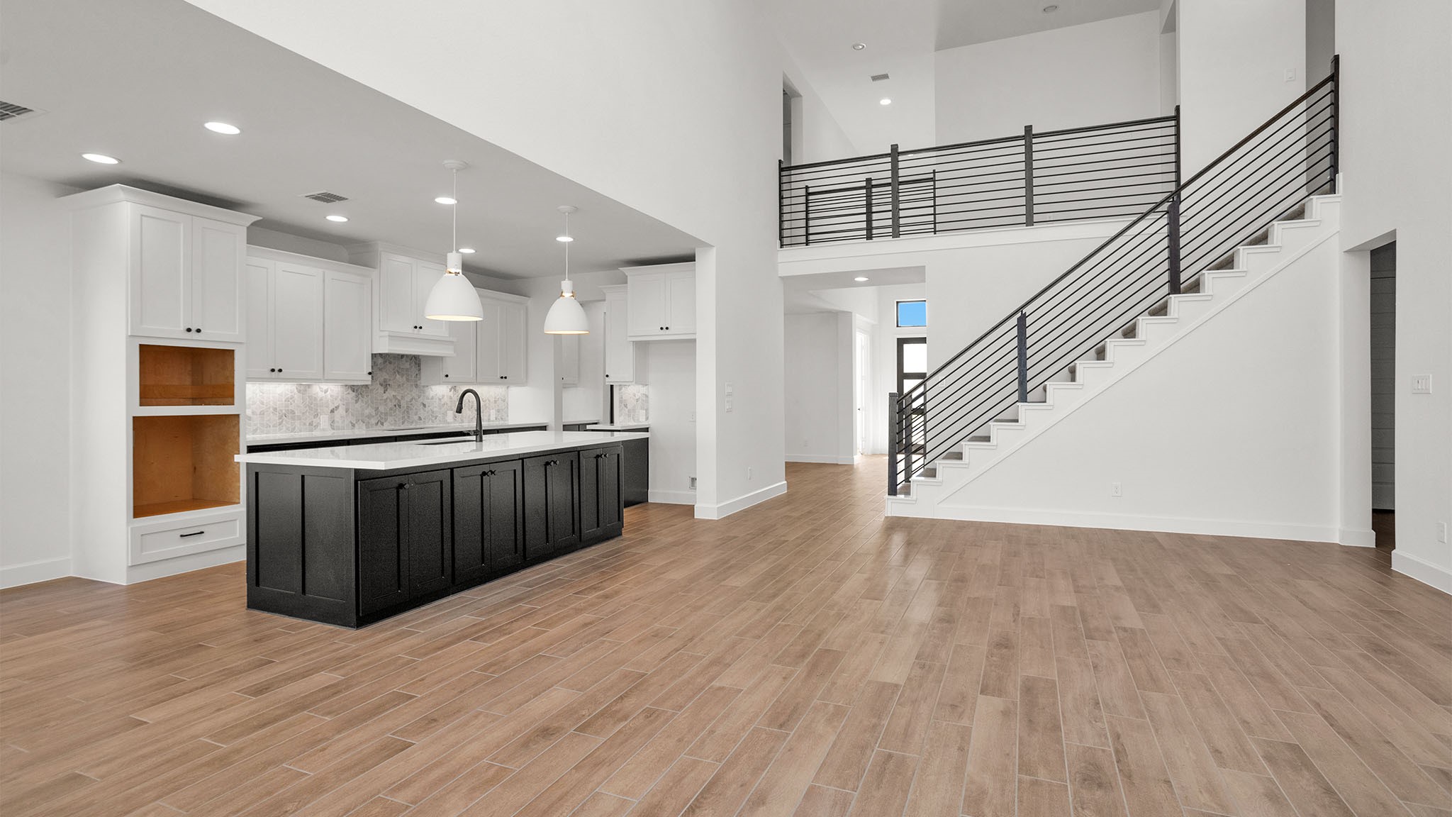 30206 Crossfield Court Property Photo 4