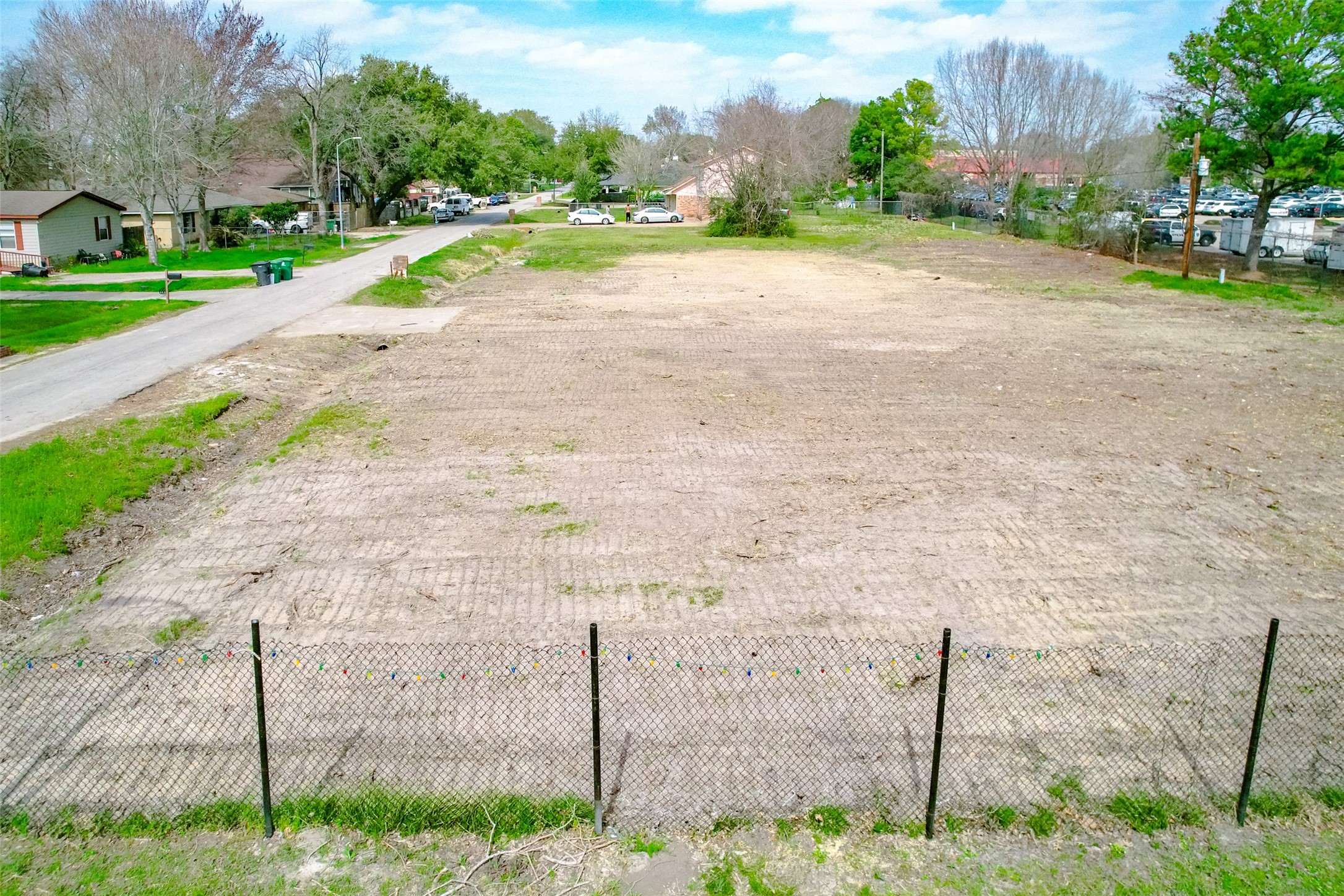 8524 Observatory Street Property Photo 7