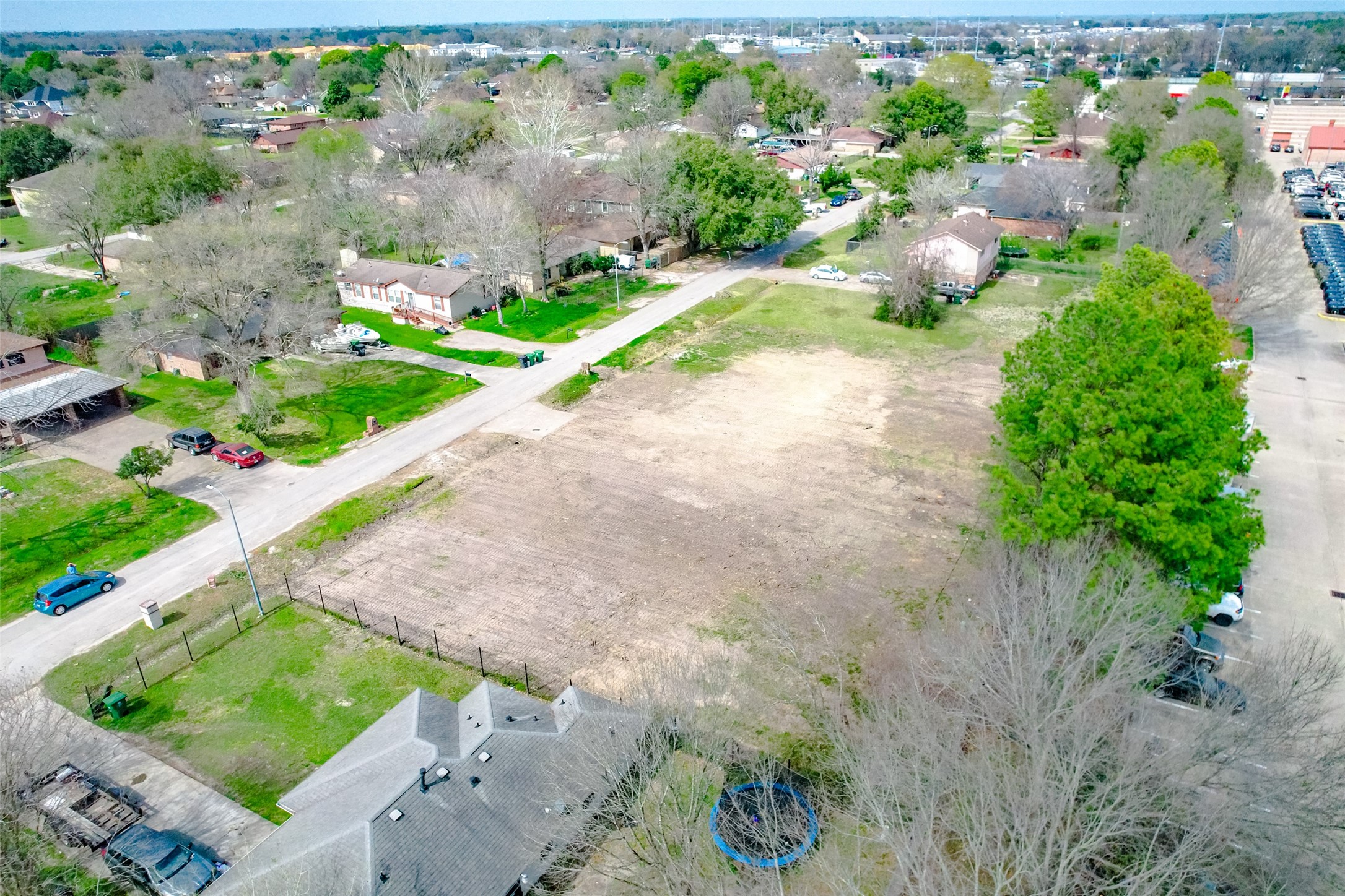8524 Observatory Street Property Photo 13