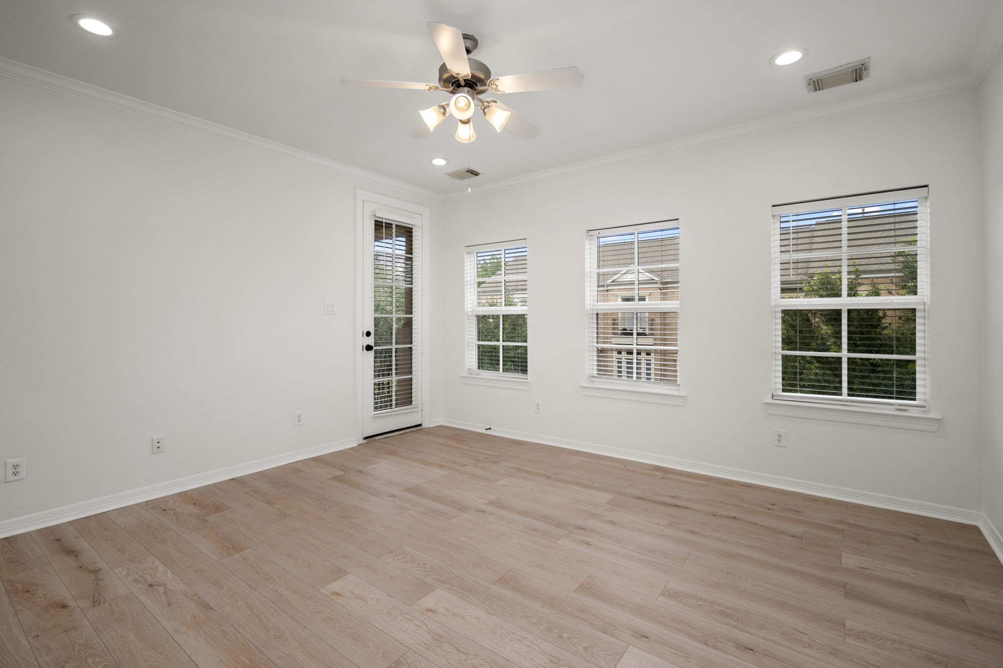 11 History Row Property Photo 20