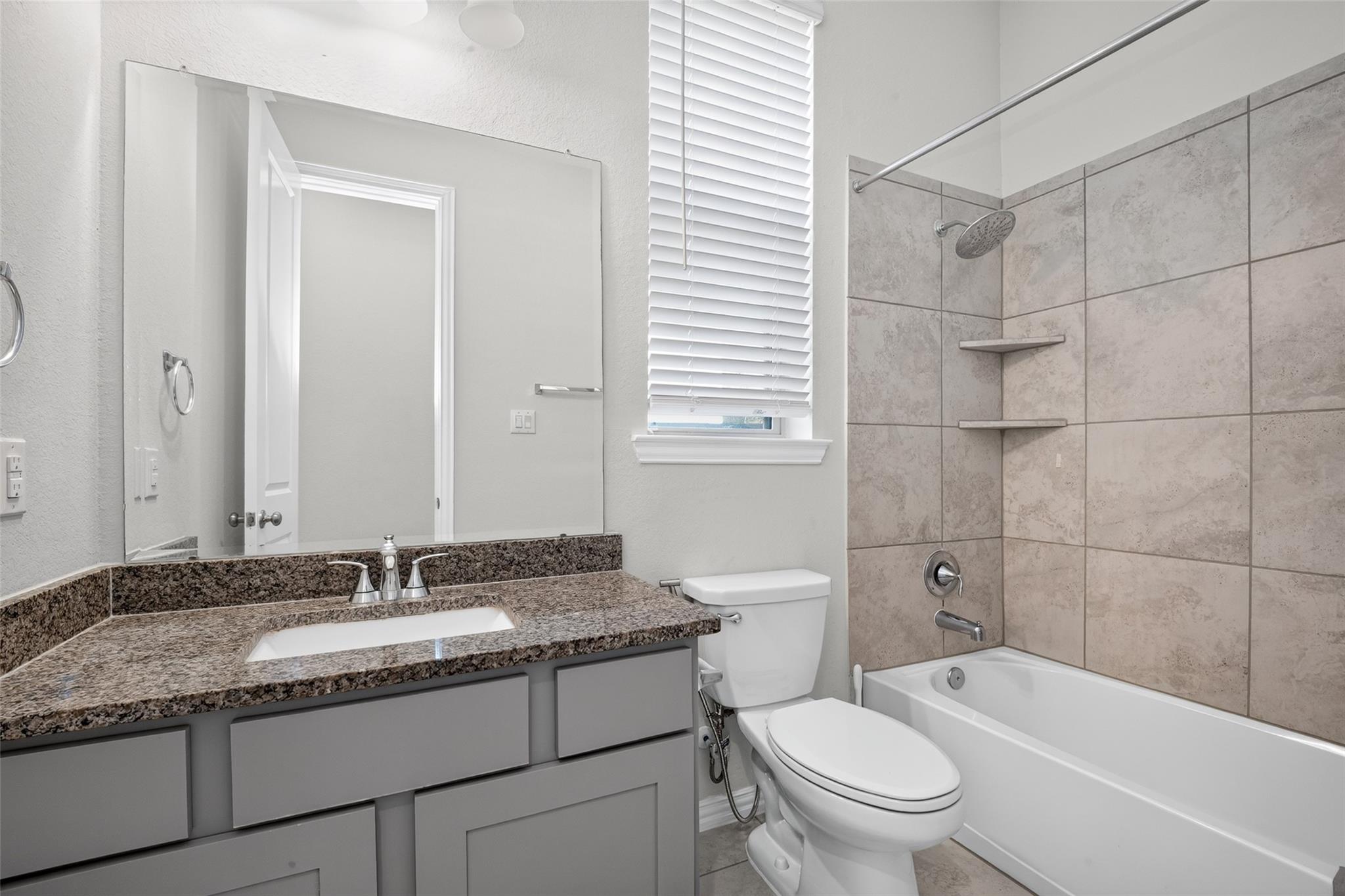 18303 Harmony Bluff Lane Property Photo 27