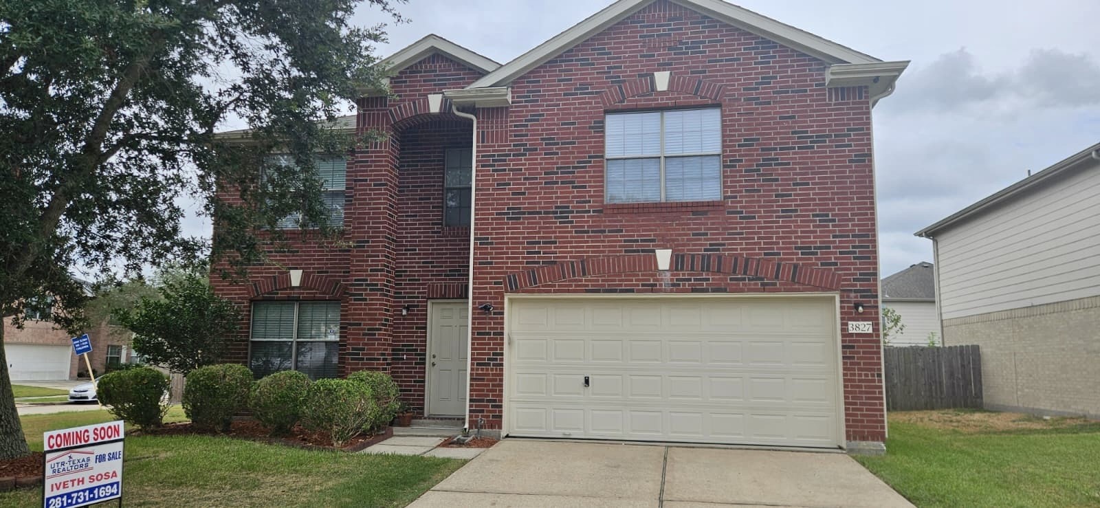 3827 Clobourne Crossing Lane Property Photo 1