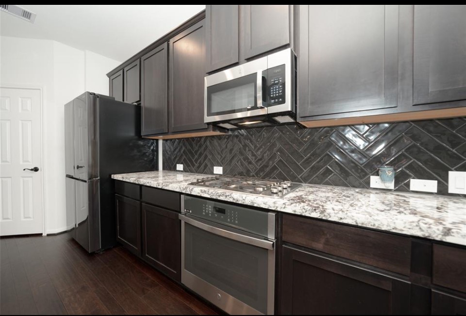 6010 Wayne Way Property Photo 19