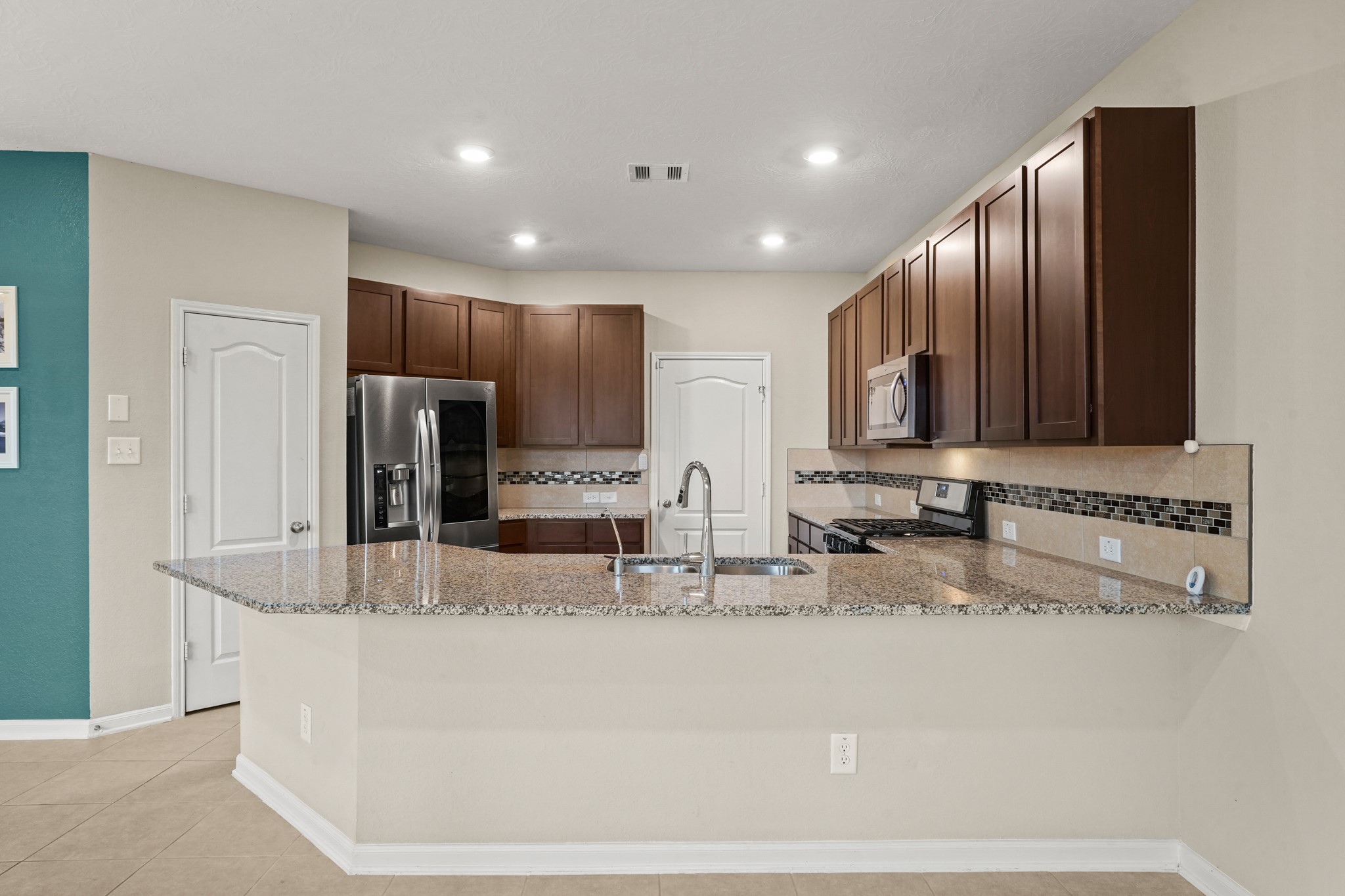 15602 Cliffside Arbor Lane Property Photo 9