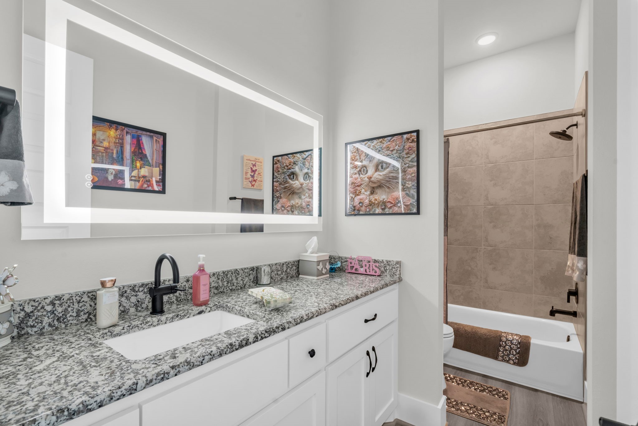 9727 Greenridge View Drive Property Photo 23