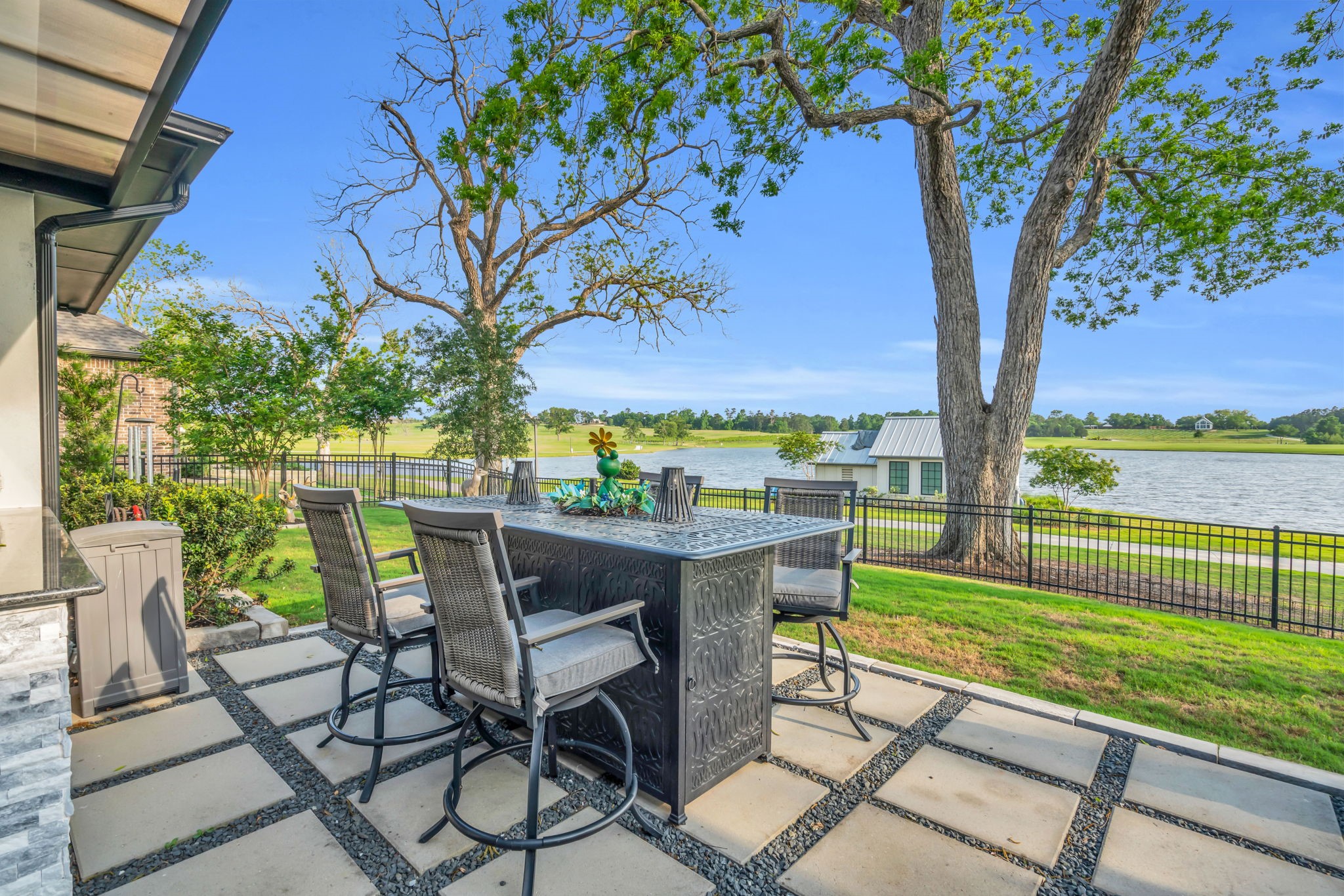 9727 Greenridge View Drive Property Photo 34