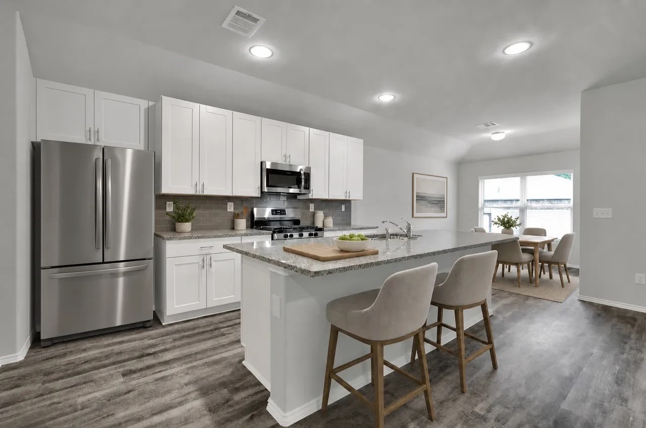 8003 Dauntless Drive Property Photo 14
