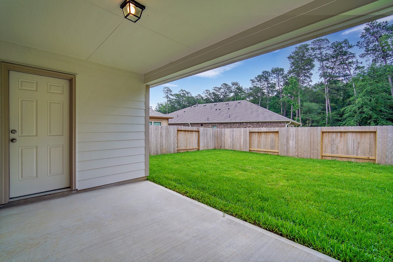 8003 Dauntless Drive Property Photo 20