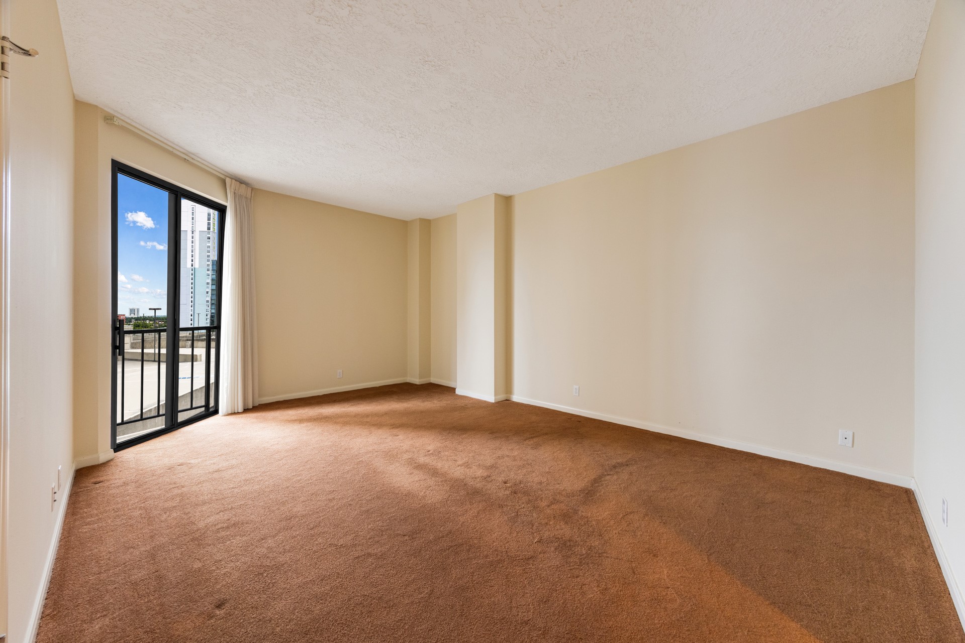 3350 Mccue Road 802 Property Photo 9