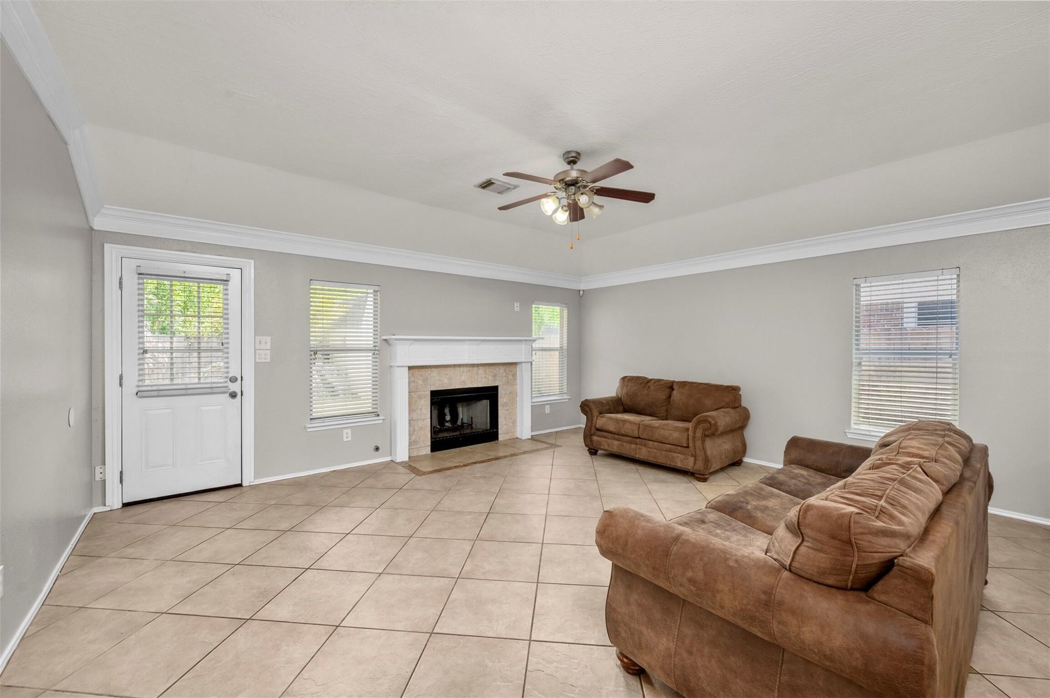 8014 Blackcherry Lane Property Photo 4