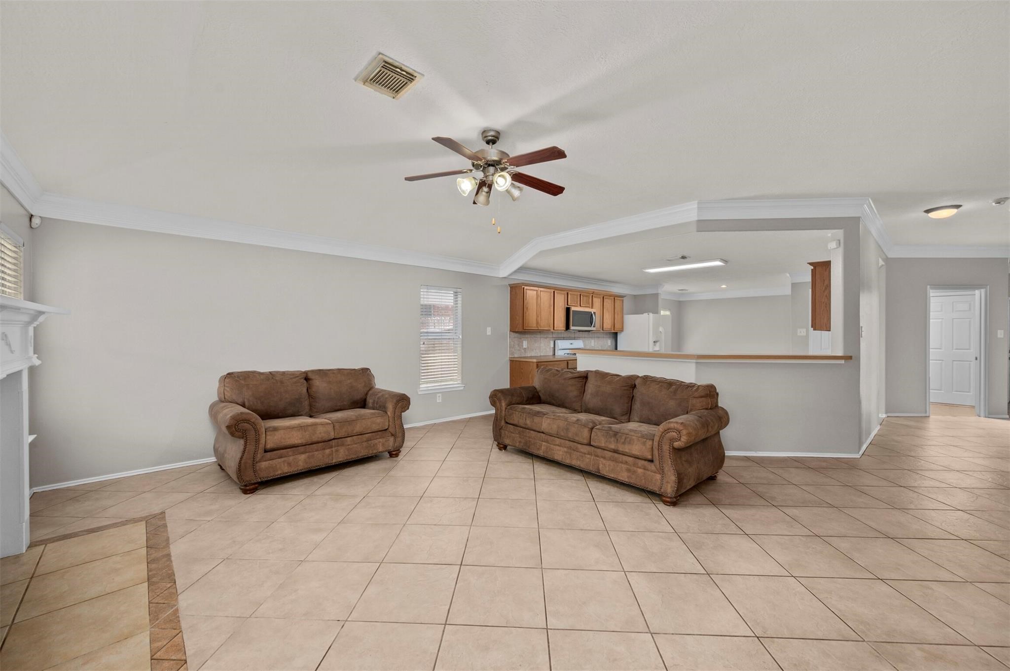 8014 Blackcherry Lane Property Photo 5