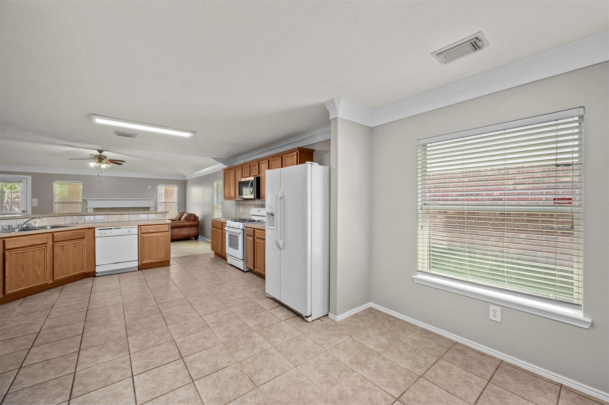 8014 Blackcherry Lane Property Photo 8