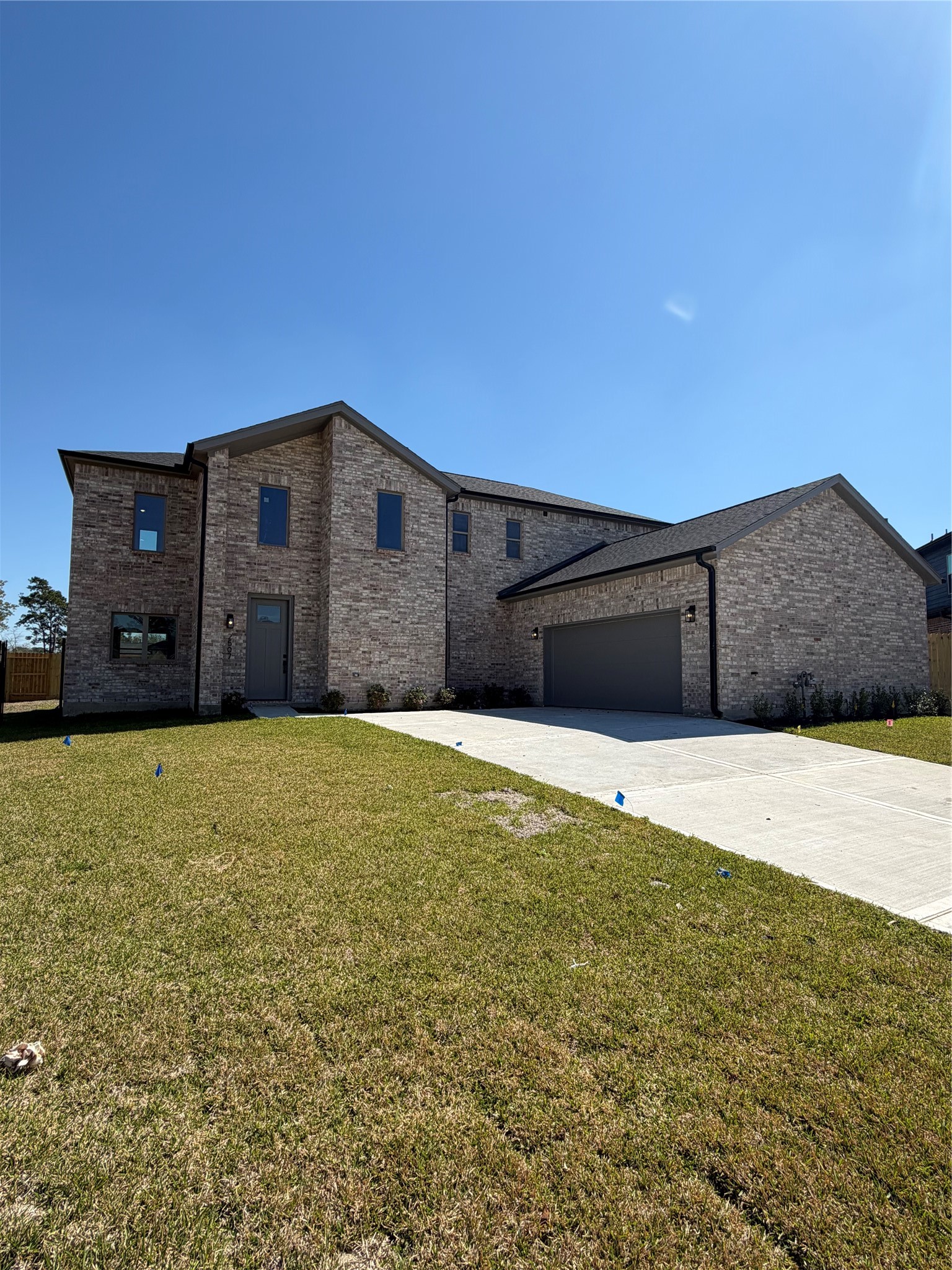 2507 Martinas Ct Property Photo 1