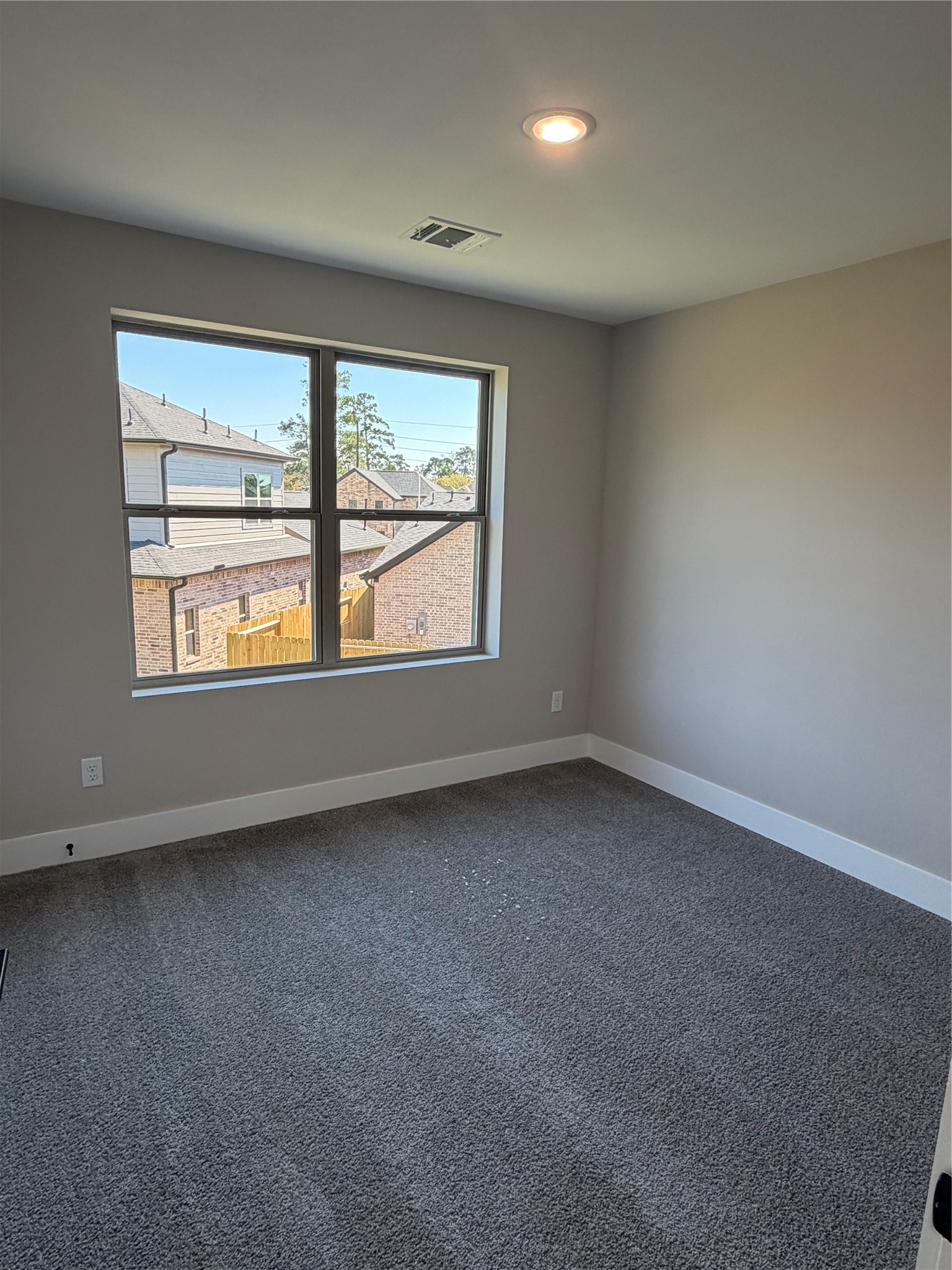 2507 Martinas Ct Property Photo 27